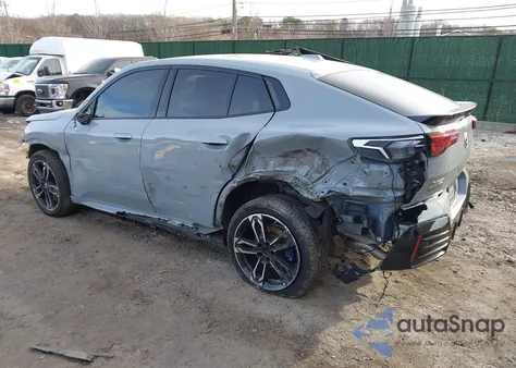 2025 BMW X2 xDrive28I z USA, uszkodzony, nr VIN WBX63GM00S5231168